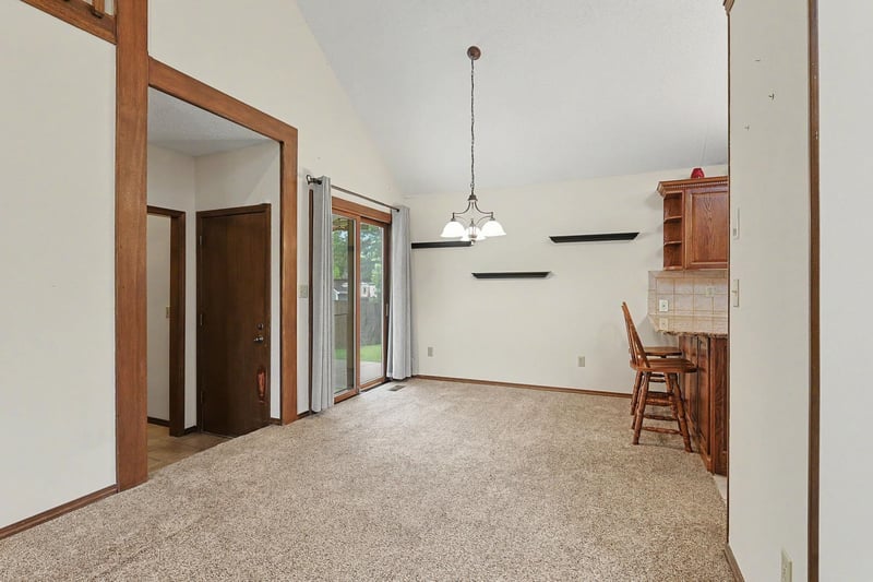 8608 Mount Vernon, Wichita, KS 67207