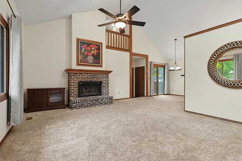 8608 Mount Vernon, Wichita, KS 67207