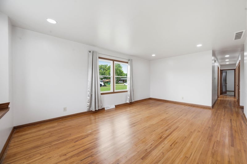 2918 Vassar , Wichita, KS 67220