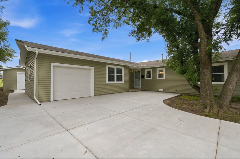 2918 Vassar , Wichita, KS 67220
