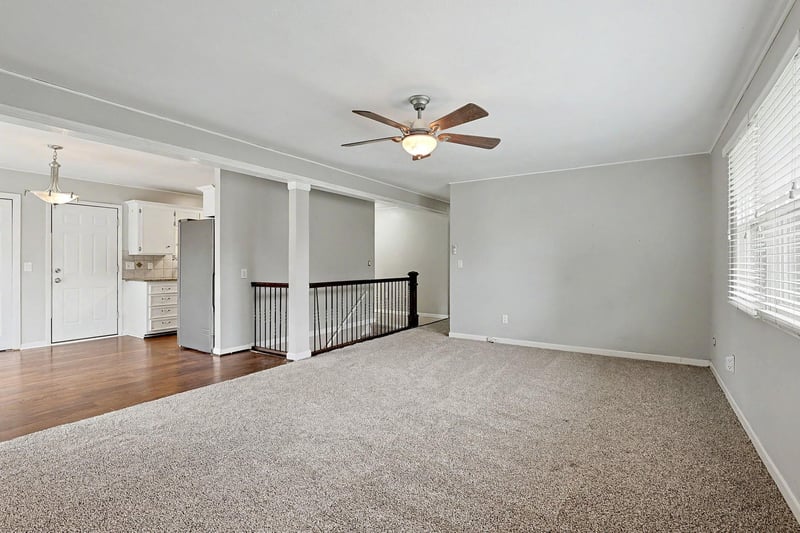 9320 Barron Cir, Wichita, KS 67207