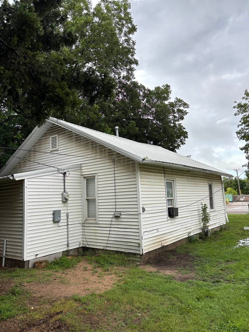 721 Star St, El Dorado, KS 67042