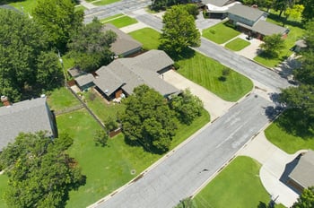 3075 W River Park Dr, Wichita, KS 67203-2080