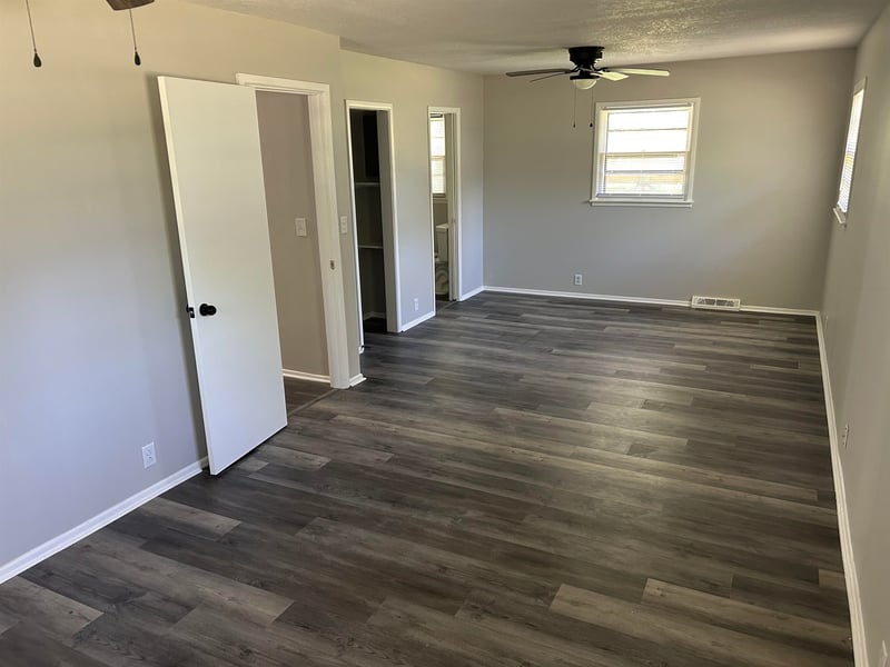 1300 Fieldcrest , Wichita, KS 67209