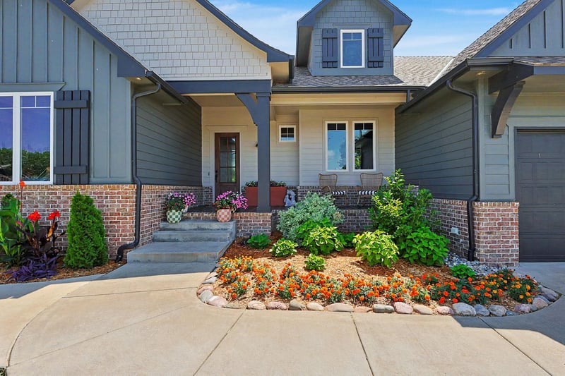 104 N Kennedy, Wichita, KS 67235