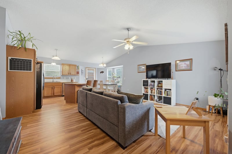 2238 Milstead St, Wichita, KS 67209-3607