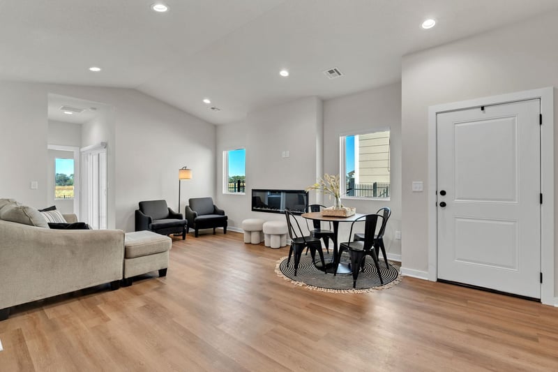 244 - 246 Gowen St, Goddard, KS 67052