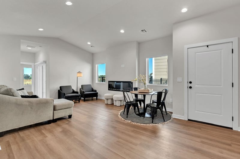 244 - 246 Gowen St, Goddard, KS 67052