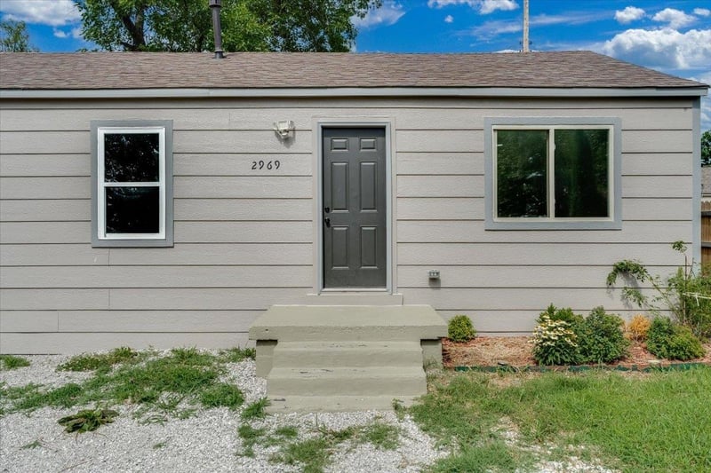 2969 Davidson St, Wichita, KS 67210-1403