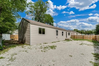 2969 S Davidson St, Wichita, KS 67210-1403