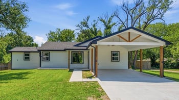 2101 S Bluff, Wichita, KS 67218