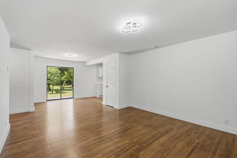 2101 Bluff , Wichita, KS 67218