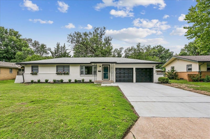 971 Westlink Ave, Wichita, KS 67212