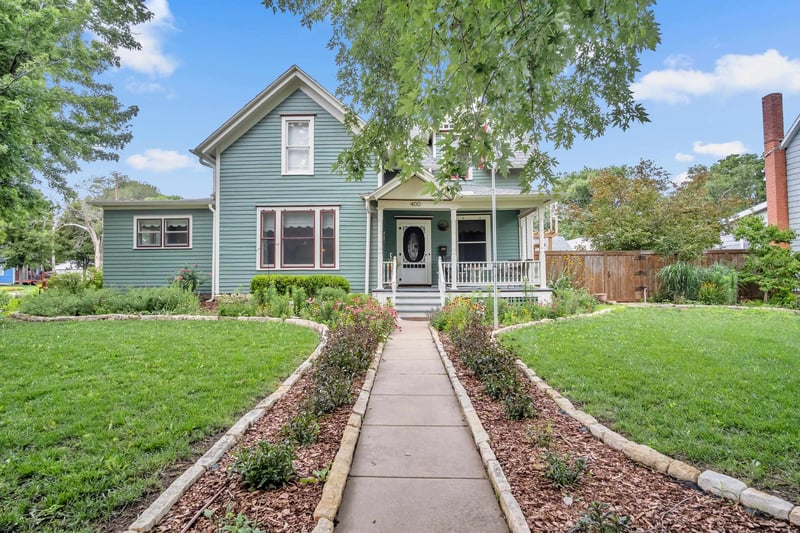 400 E 3rd, Newton, KS 67114