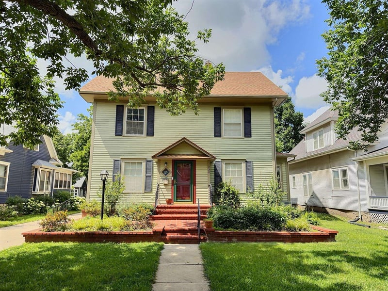 330 4th , Newton, KS 67114
