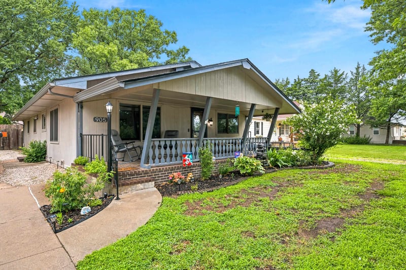 905 N Main St, Garden Plain, KS 67050