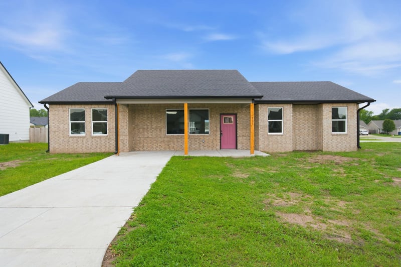 731 Wakefield Ave, Valley Center, KS 67147