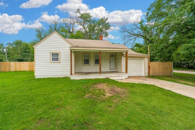 1901 Emporia , Wichita, KS 67211
