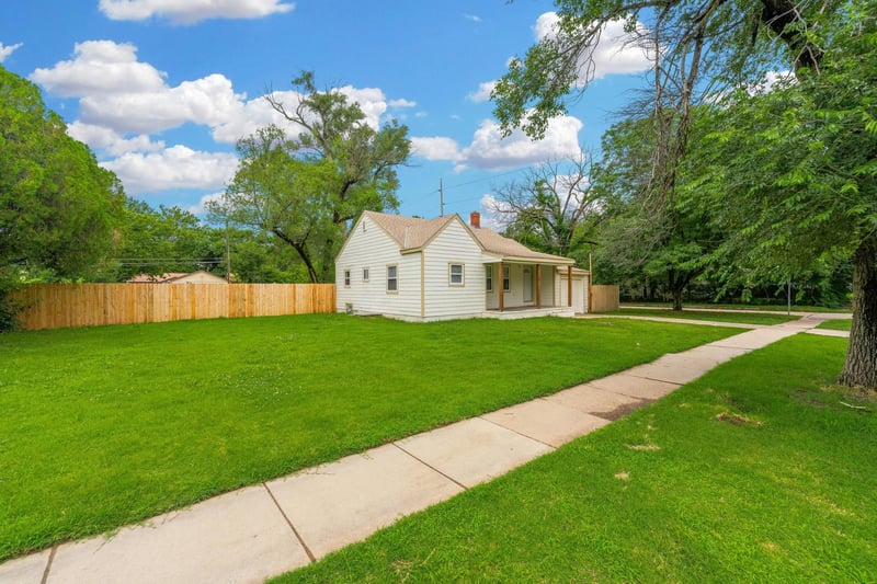 1901 Emporia , Wichita, KS 67211