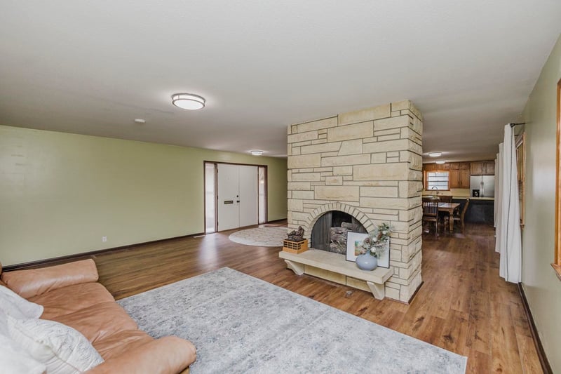 1019 N Chipper, Wichita, KS 67212
