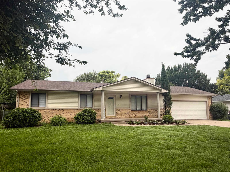 3307 Brookdale Rd, Augusta, KS 67010