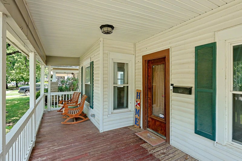 802 N Gilman Ave, Wichita, KS 67203