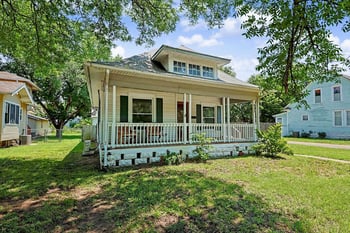 802 N Gilman Ave, Wichita, KS 67203