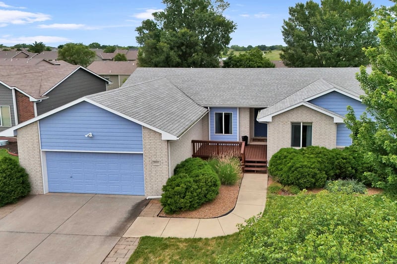 2115 Bristol Ln, Newton, KS 67114