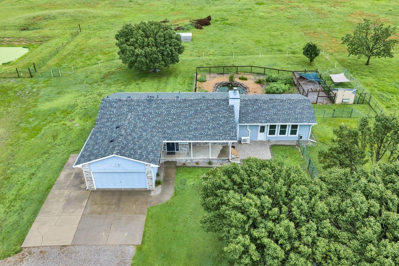 5842 S Joel, Derby, KS 67037