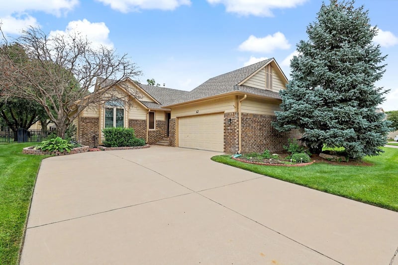 11725 Alderny Ct, Wichita, KS 67212