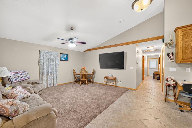 543 Lorraine , Wichita, KS 67211