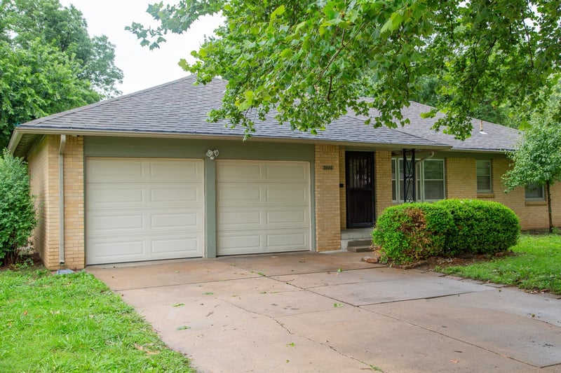 2046 Payne Ave, Wichita, KS 67203