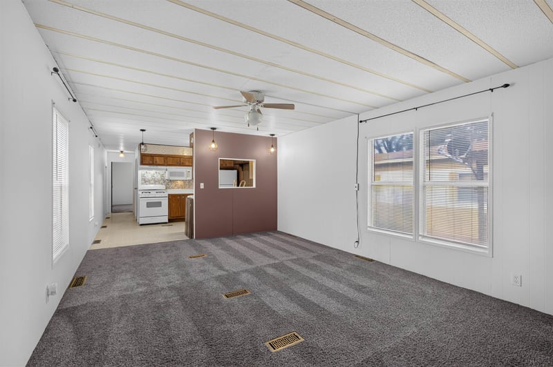 607 Highland , Towanda, KS 67144