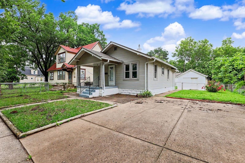 2328 Maple , Wichita, KS 67213