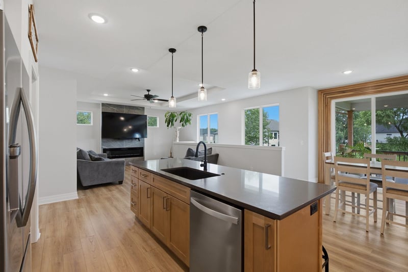 5906 Saint Paul St, Wichita, KS 67204-5396