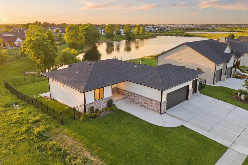 5906 Saint Paul St, Wichita, KS 67204-5396