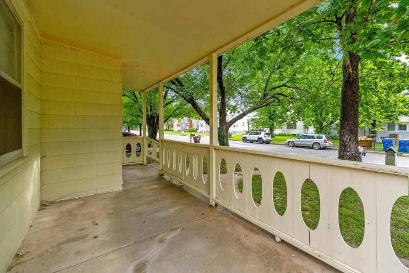 537 S Broadview, Wichita, KS 67218