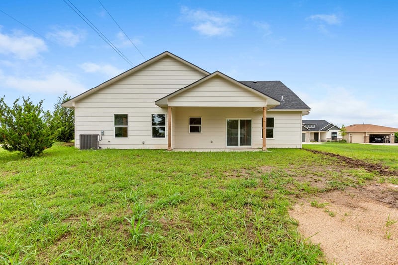 4328 Sunny Ct, Wichita, KS 67205
