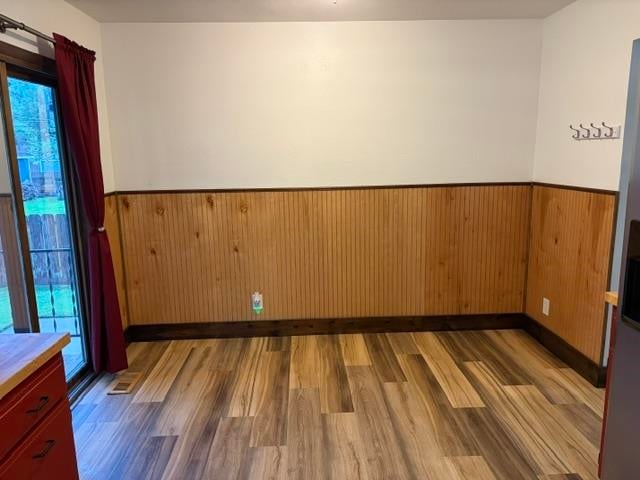 936 Ash , Newton, KS 67114