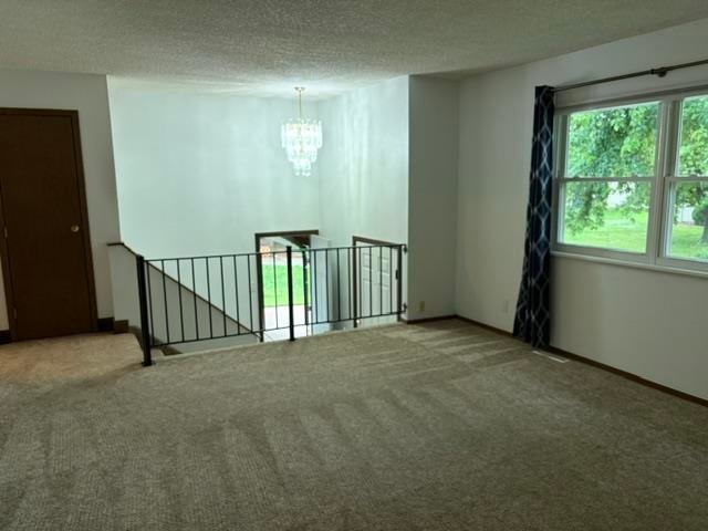 936 Ash , Newton, KS 67114
