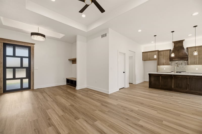 1207 Maywood Ct, Wichita, KS 67216