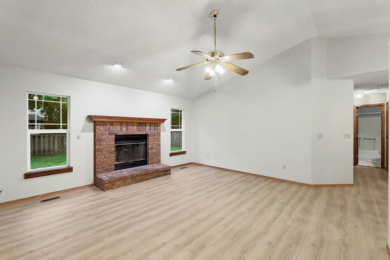 10825 Rolling Hills, Wichita, KS 67212