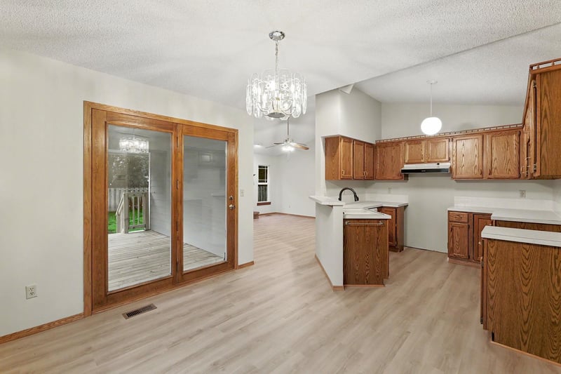 10825 Rolling Hills, Wichita, KS 67212