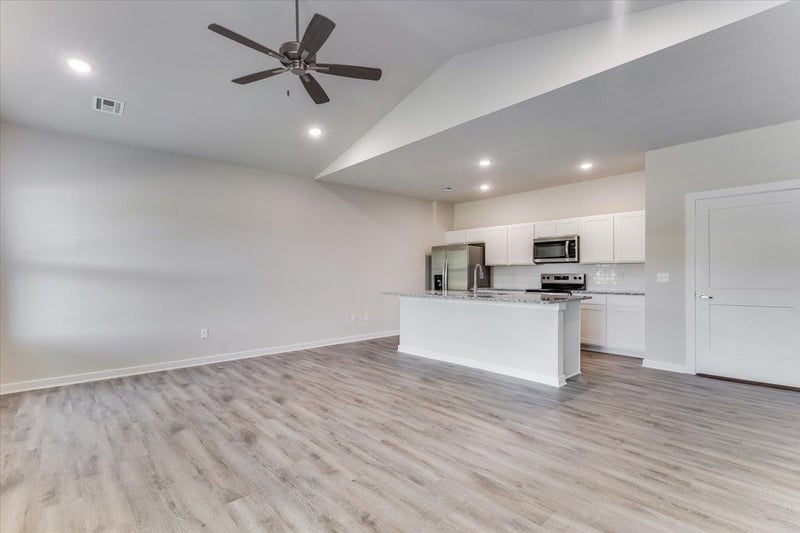 1795 Redbud Ln, Goddard, KS 67052