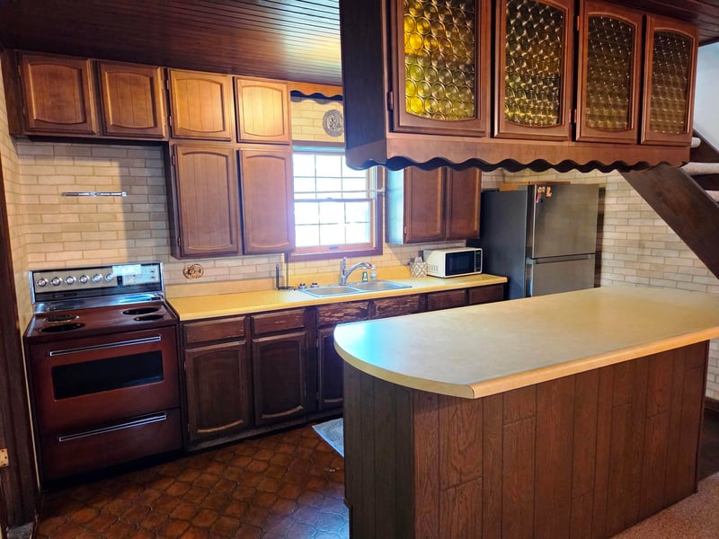 1500 9th St, Newton, KS 67114