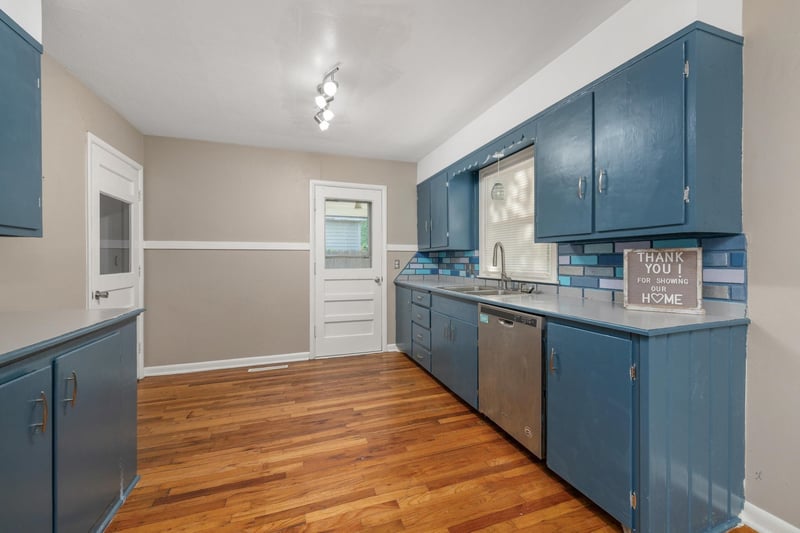 544 Sylvan , Wichita, KS 67218