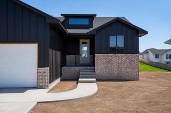 5758 N Edwards St, Wichita, KS 67204