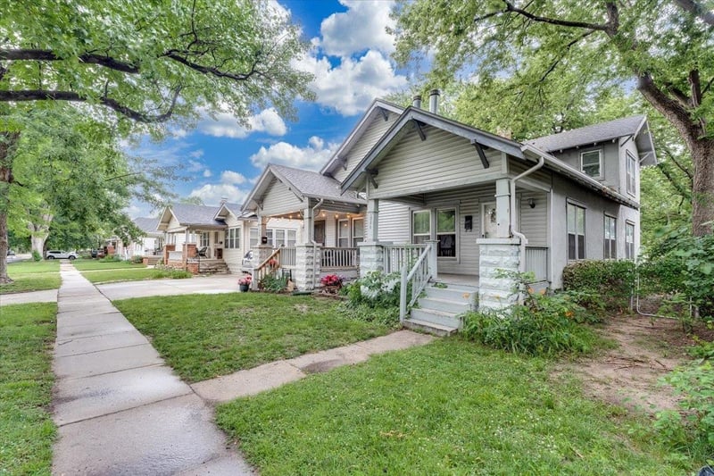 1026 Perry Ave, Wichita, KS 67203