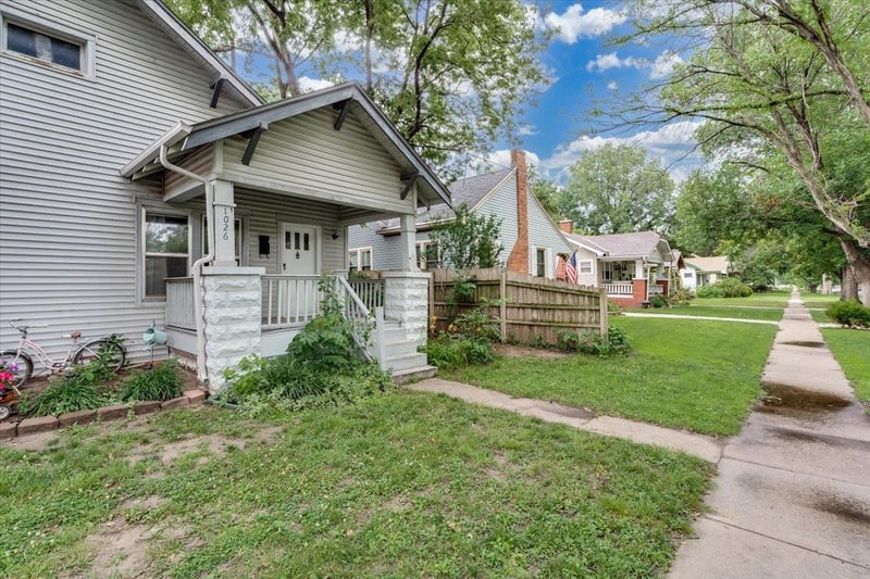1026 Perry Ave, Wichita, KS 67203