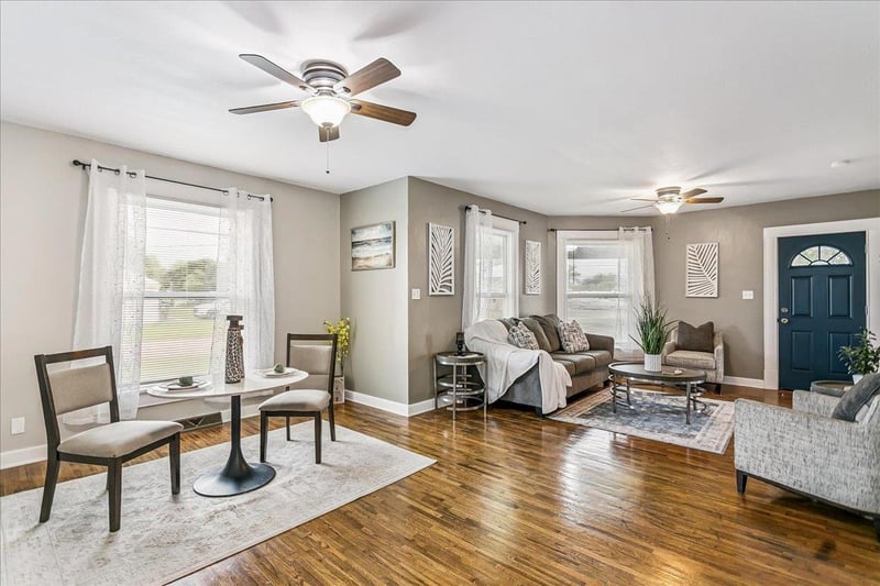 938 C Ave, Kingman, KS 67068